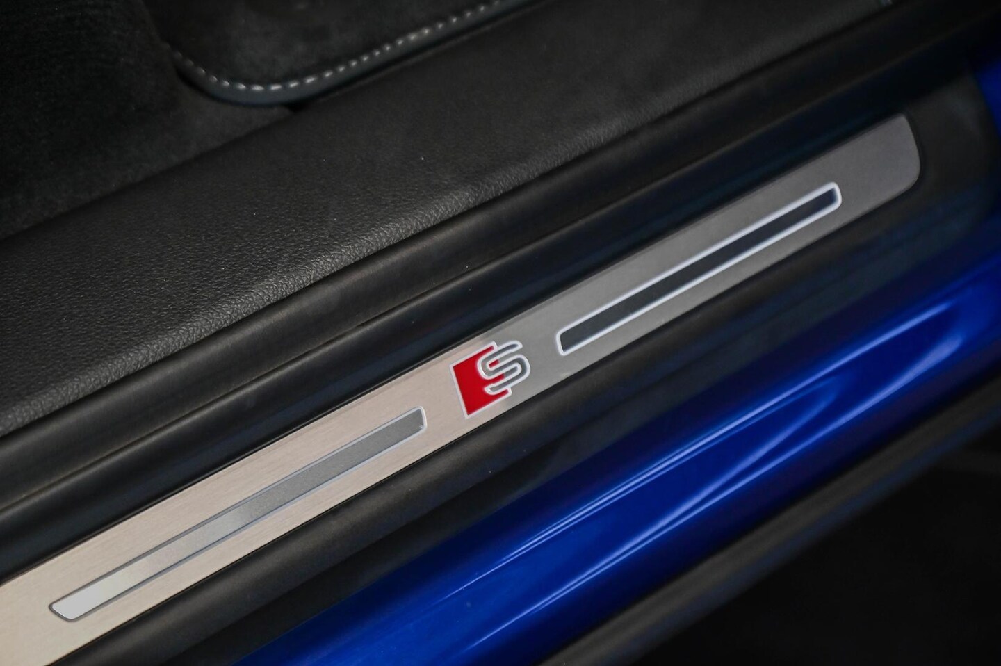 Image about Audi SQ7 TFSI quattro tiptronic