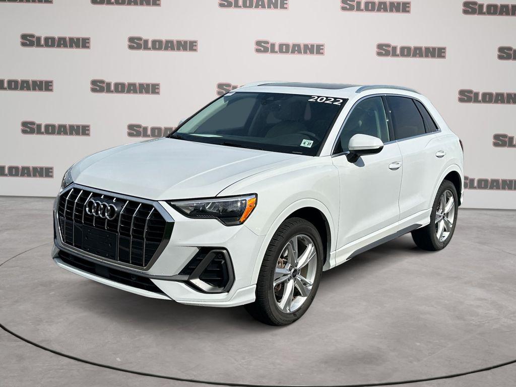 2022 Audi Q3 45 TFSI S Line Premium quattro's photo