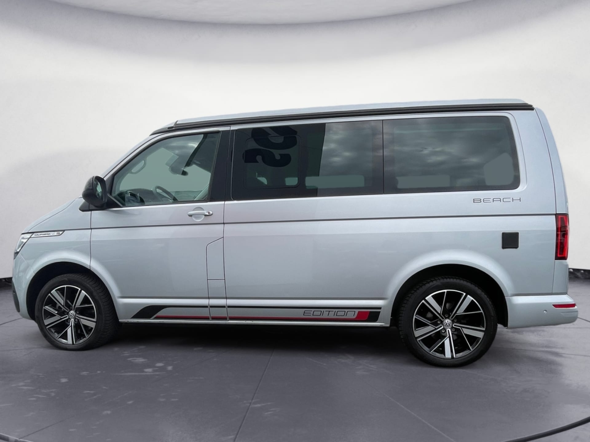Volkswagen T6.1 California Beach