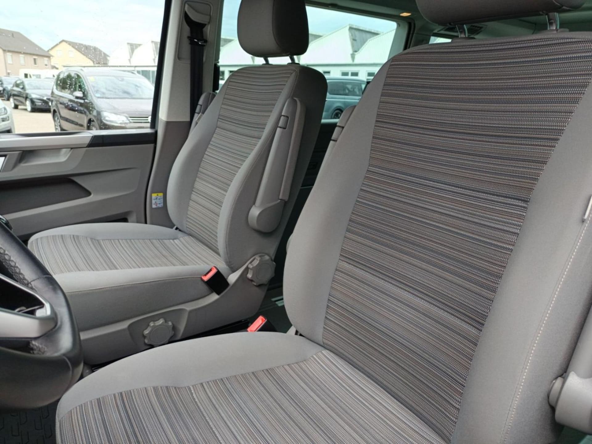 Volkswagen T6.1 California Beach