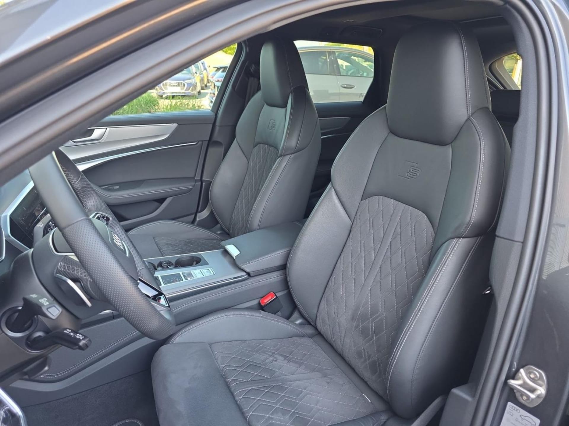 Audi S6 Avant