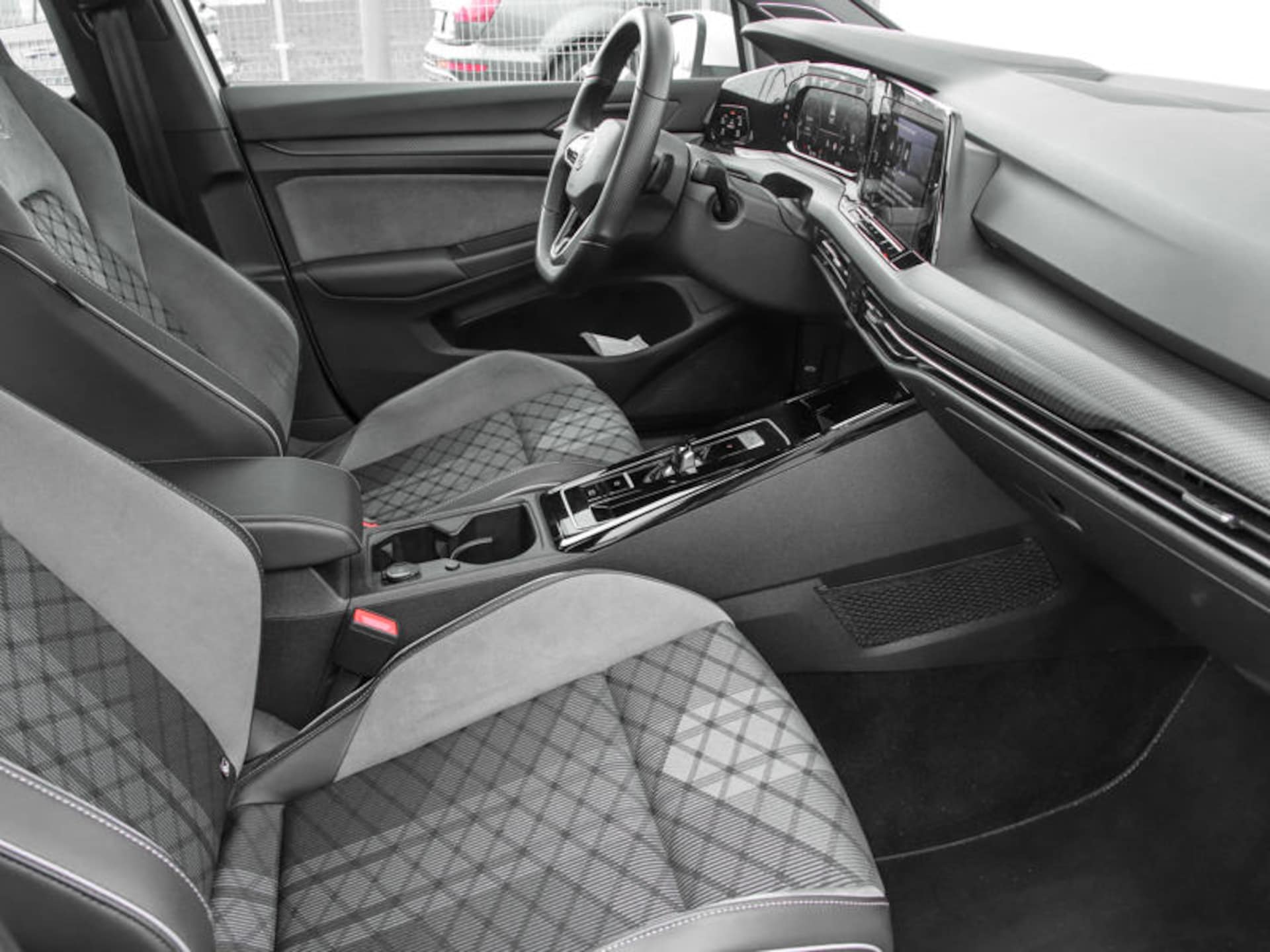 Volkswagen Golf Variant R-Line