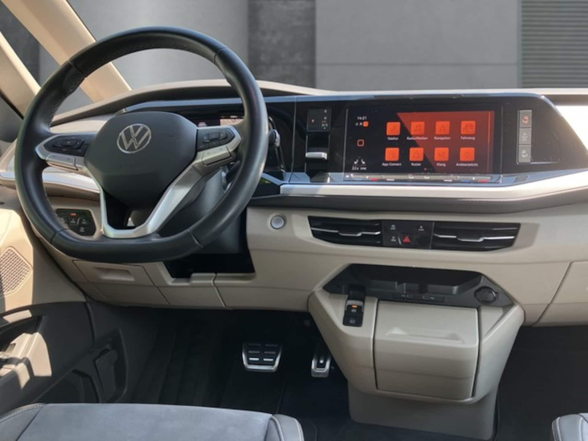 Volkswagen Multivan Langversion Style