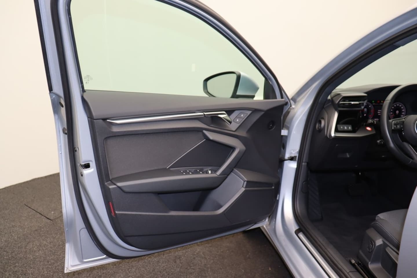 Bild über Audi A3 Sportback advanced 35 TDI S tronic - für weitere Informationen kontaktieren Sie den Audi Partner