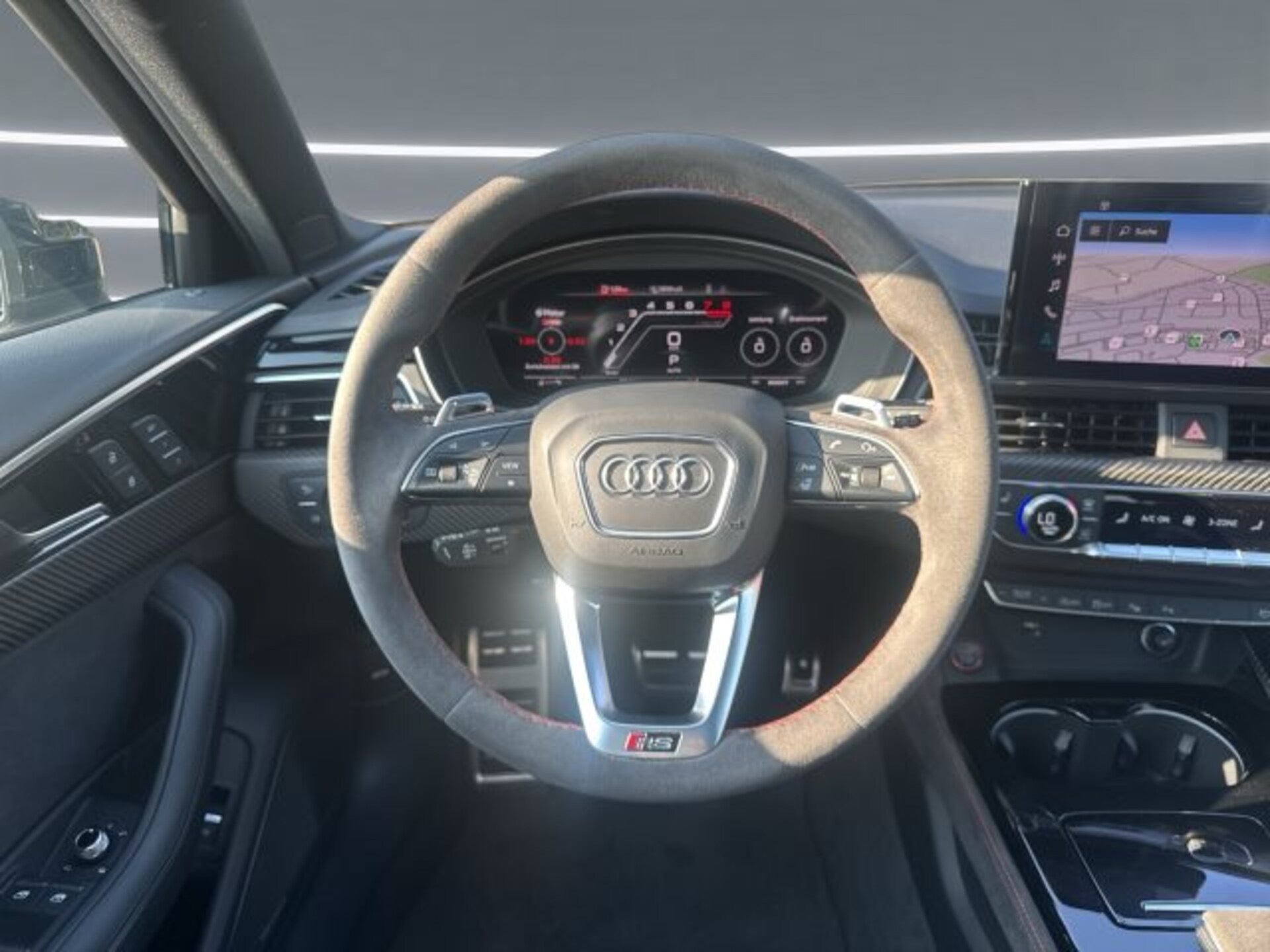 Audi RS 4 Avant