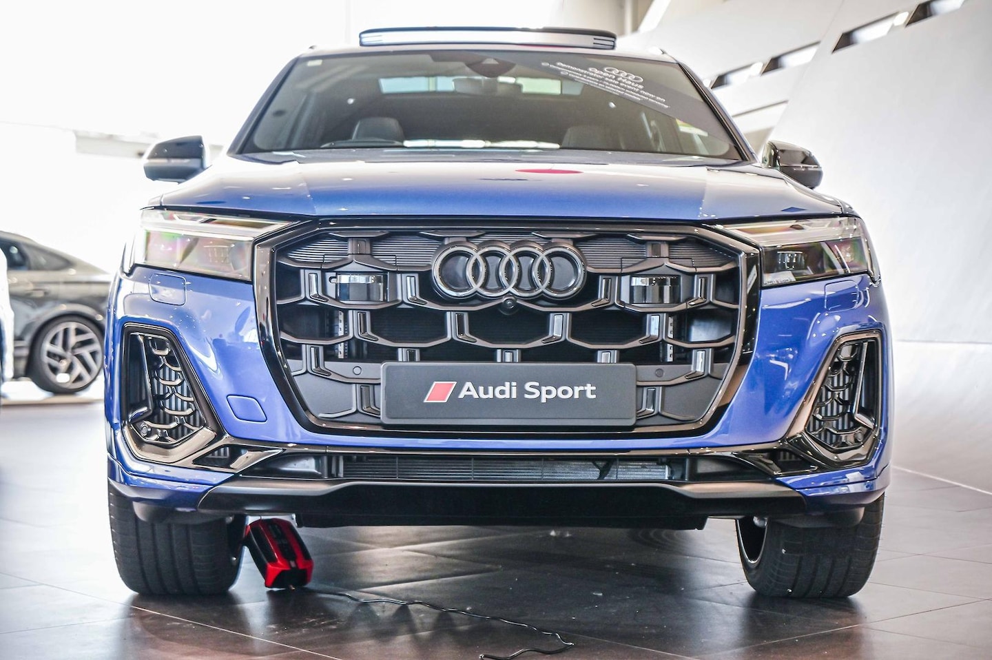 Image about Audi SQ7 TFSI quattro tiptronic