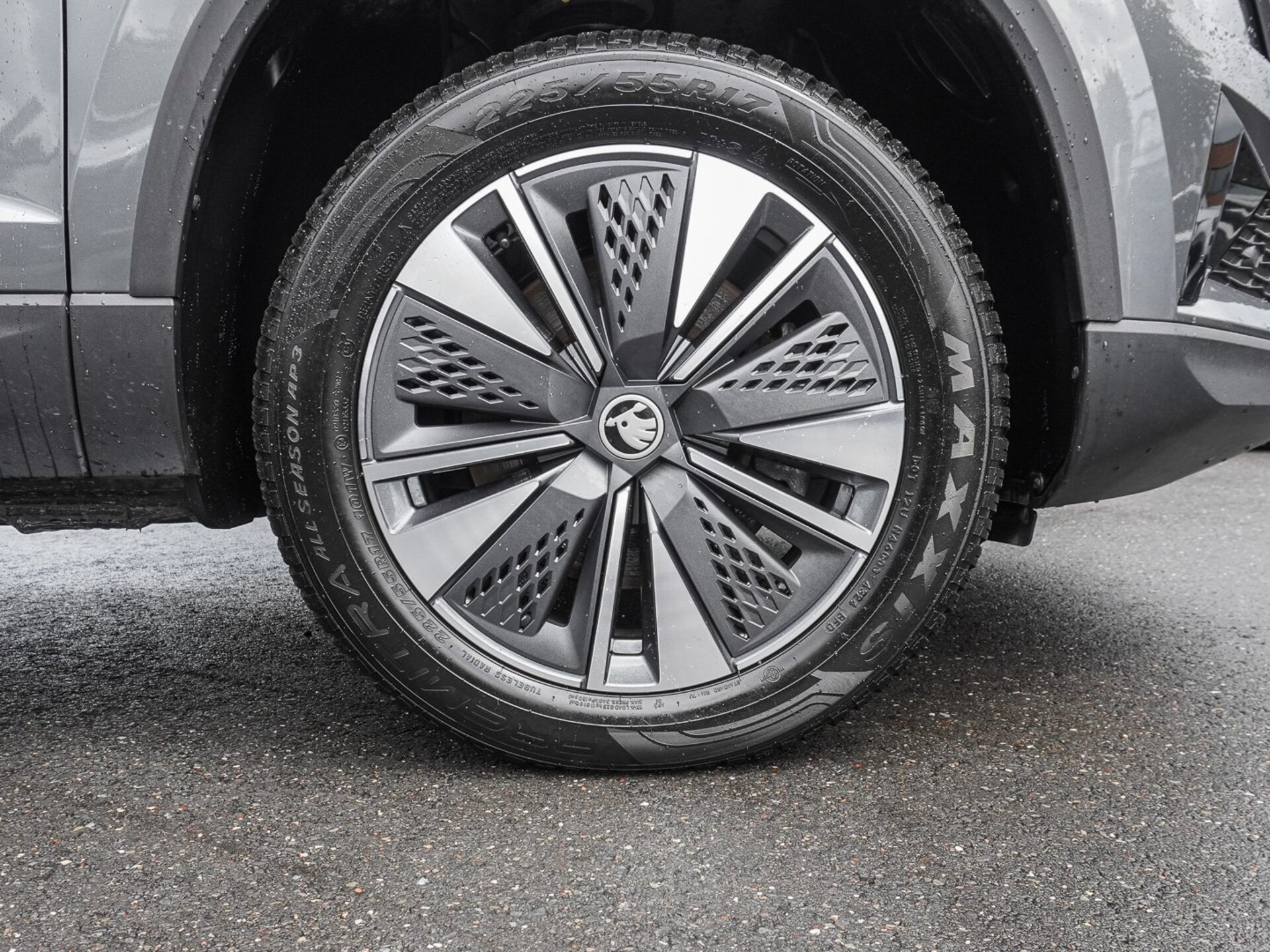 Skoda Karoq Tour