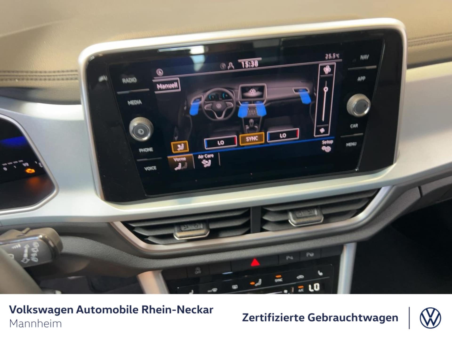 Volkswagen T-Roc Life