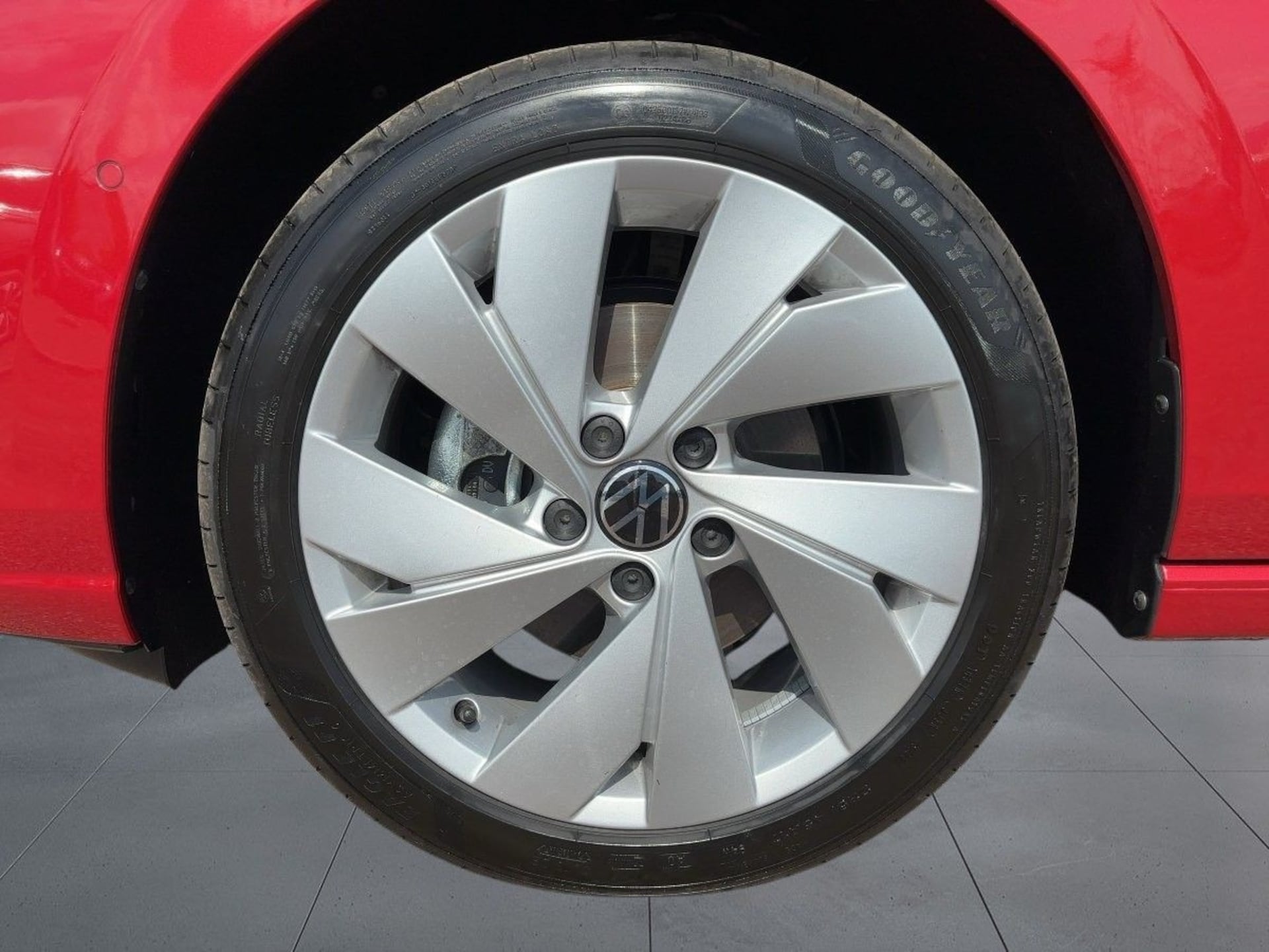 Volkswagen Golf Style