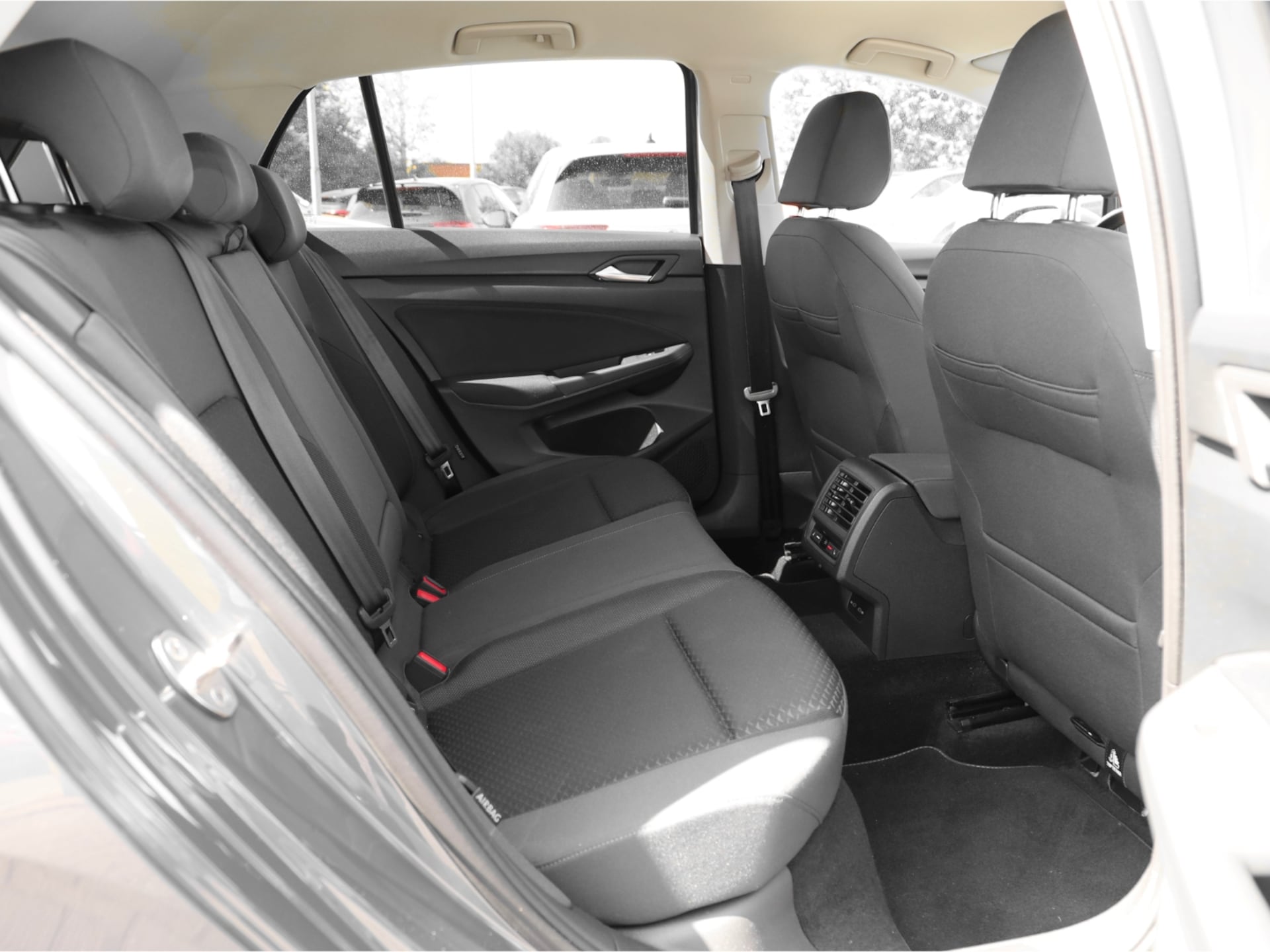 Volkswagen Golf United