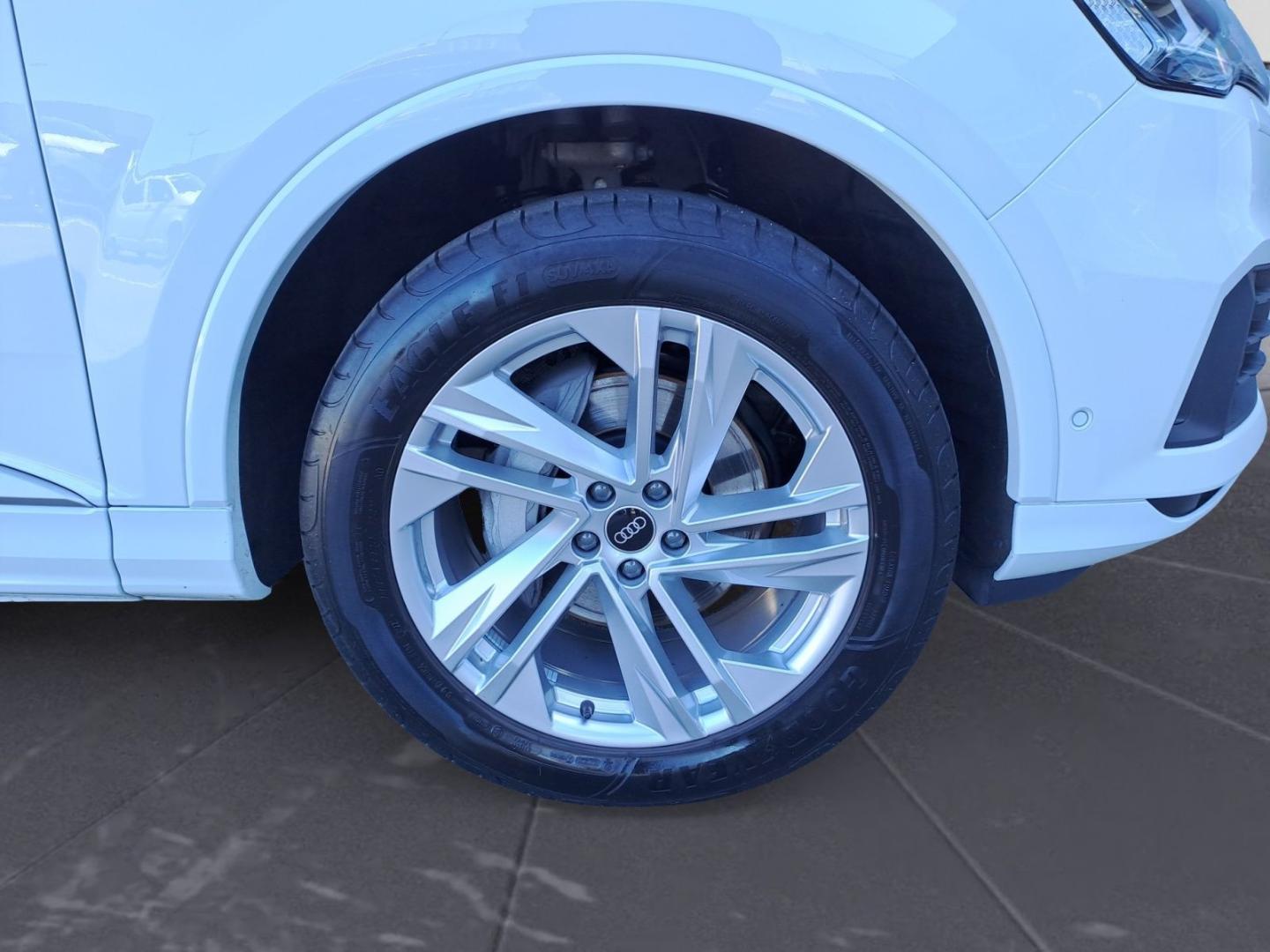 Image about Audi Q7 45 TDI quattro tiptronic