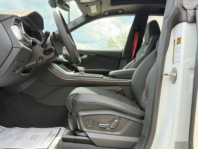 2026 Audi SQ8 Prestige - Photo 29