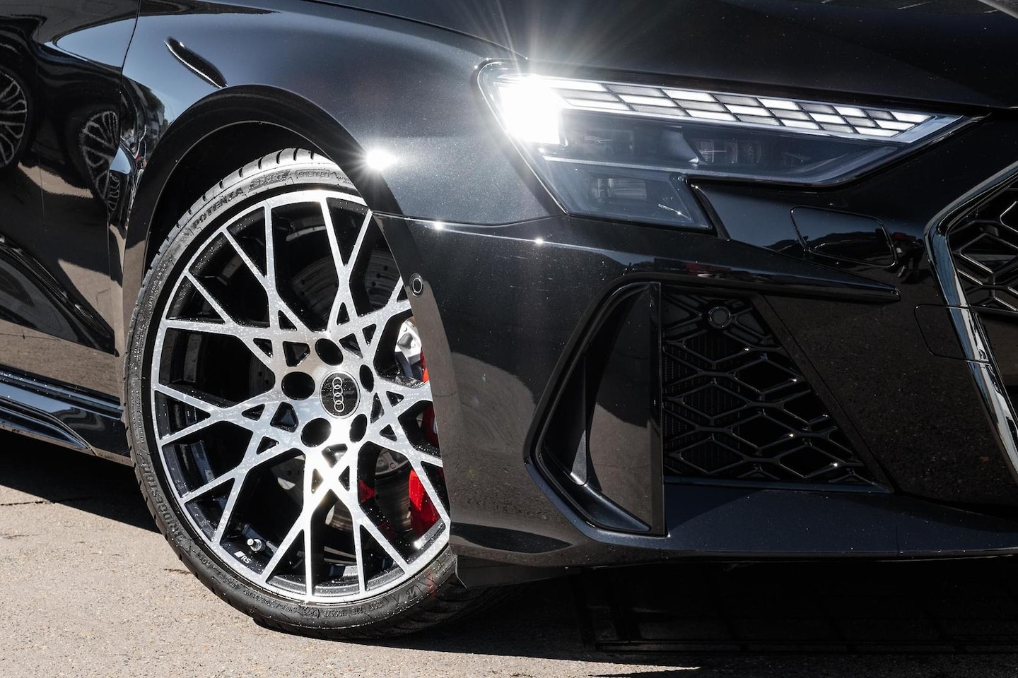 Image about Audi RS 3 Sportback TFSI quattro S tronic