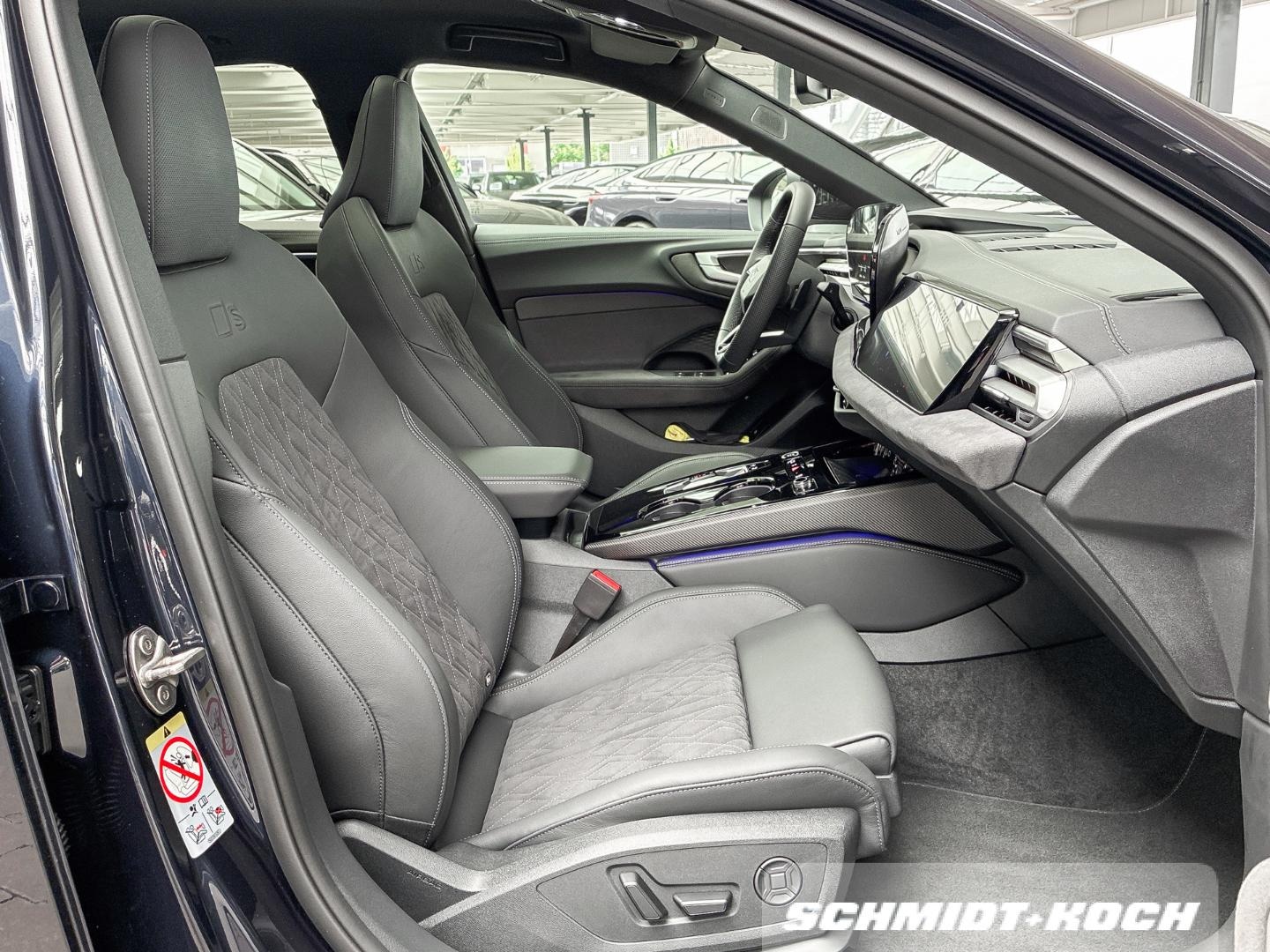 Bild über Audi A5 Limousine e-hybrid e-hybrid quattro 220 kW S tronic - für weitere Informationen kontaktieren Sie den Audi Partner