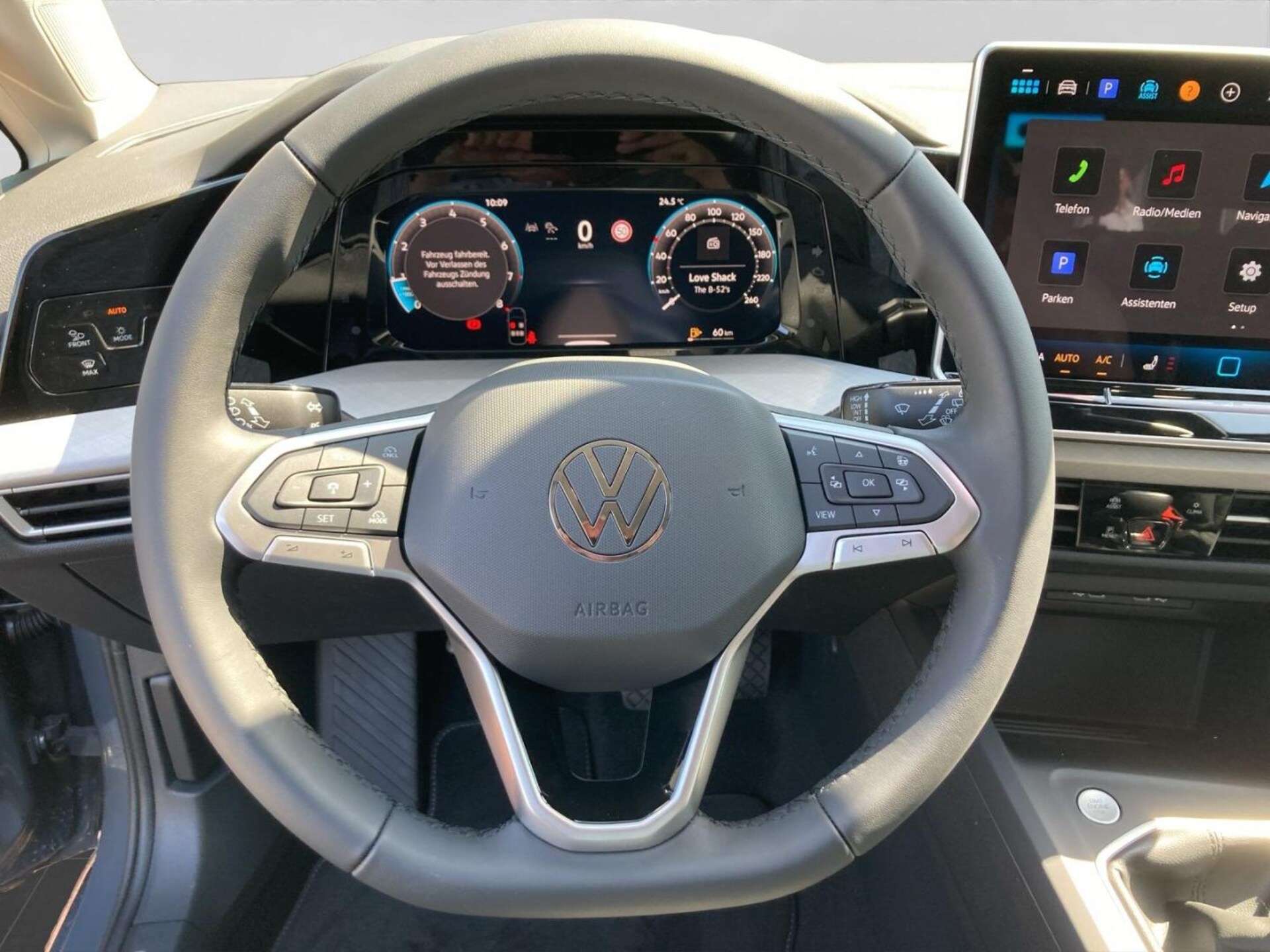 Volkswagen Golf Life