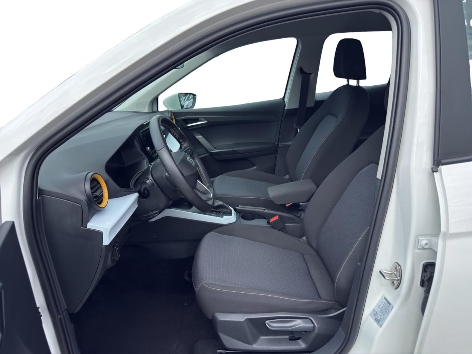 SEAT Arona – Bild 8