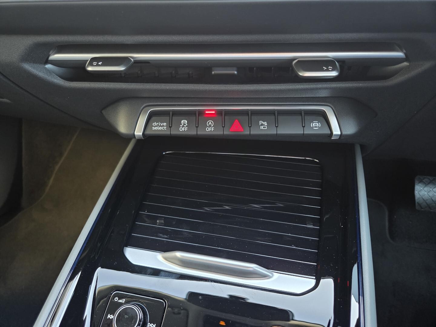 Image about Audi Q3 SUV TFSI 110 kW