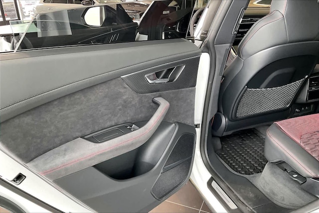 2026 Audi RS Q8 Base - Photo 18