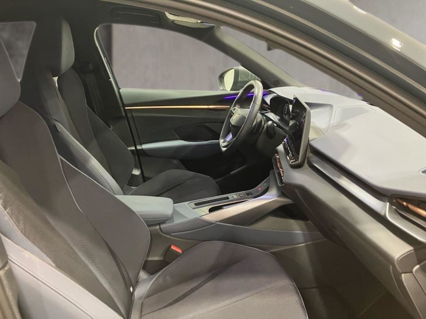CUPRA Terramar 1.5 TSI e-Hybrid DSG 150 kW (204 CV) — photo 5