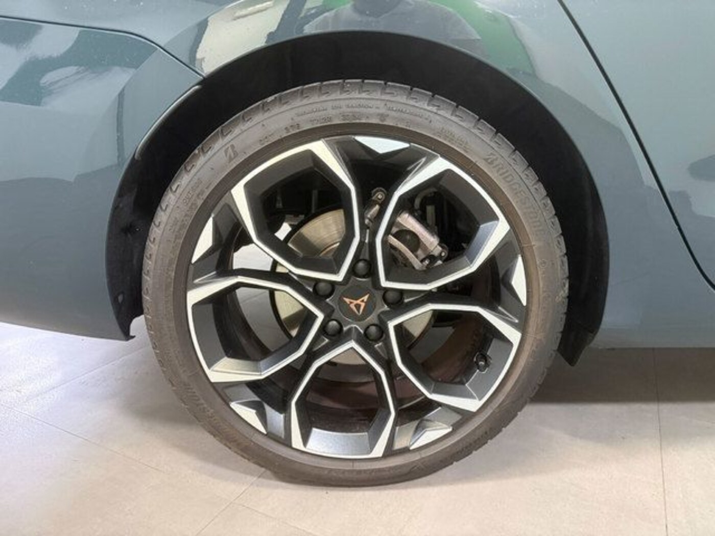 CUPRA Leon Sportstourer 1.5 eTSI DSG 110 kW (150 CV) — photo 8