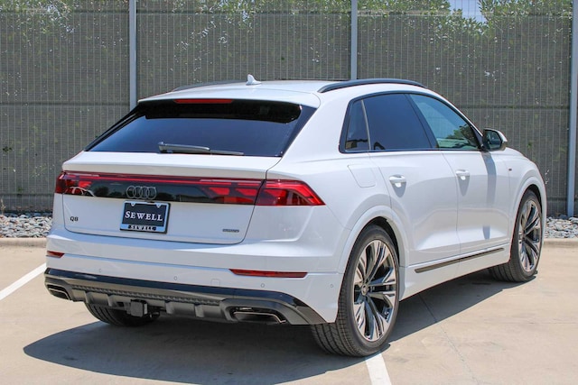 2026 Audi Q8