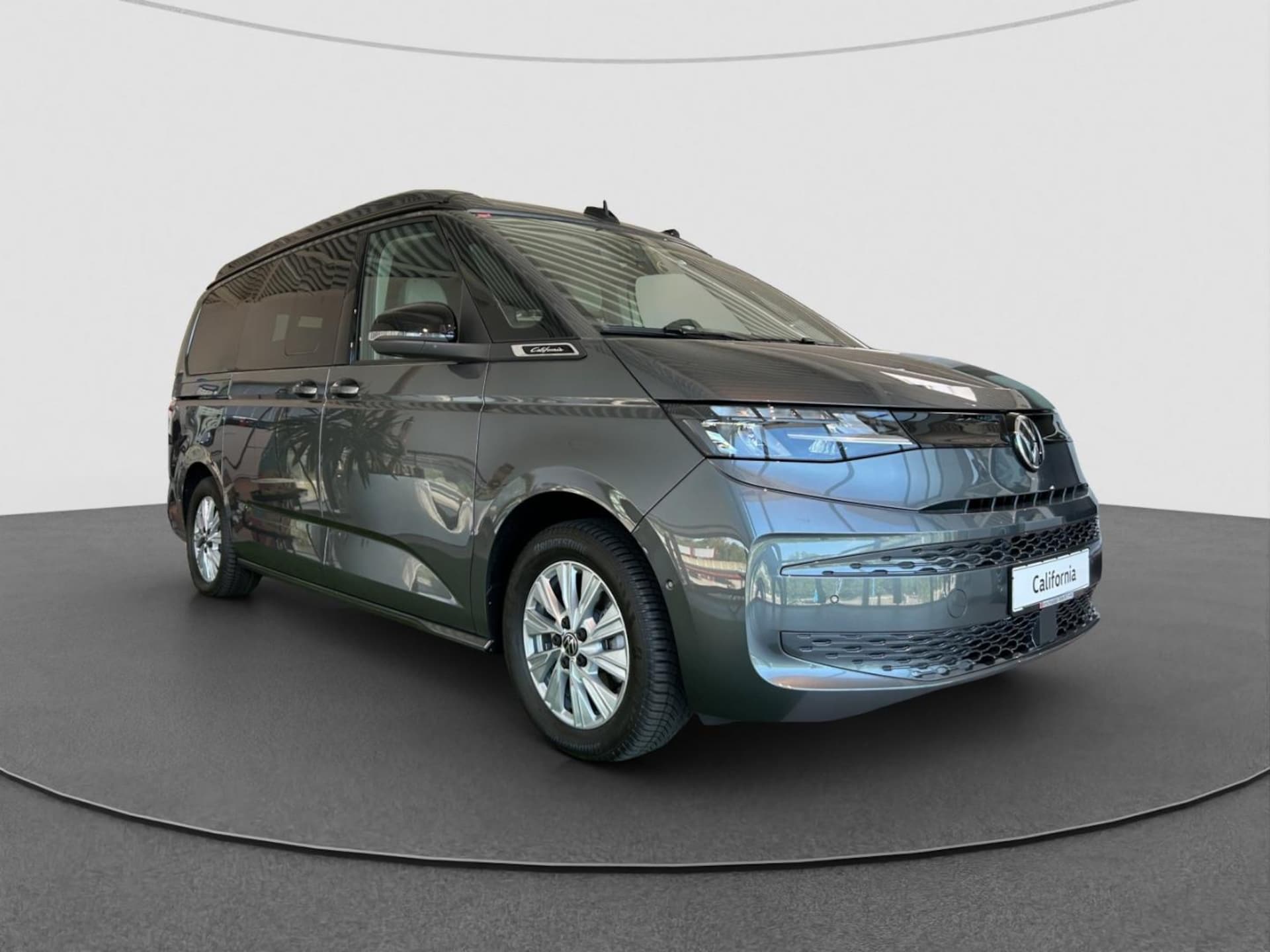 Volkswagen California Beach Camper