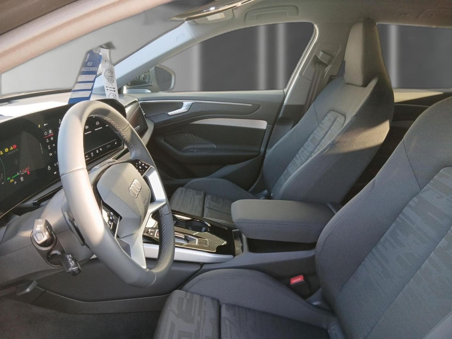 Bild über Audi A6 Avant e-hybrid e-hybrid quattro 220 kW S tronic - für weitere Informationen kontaktieren Sie den Audi Partner