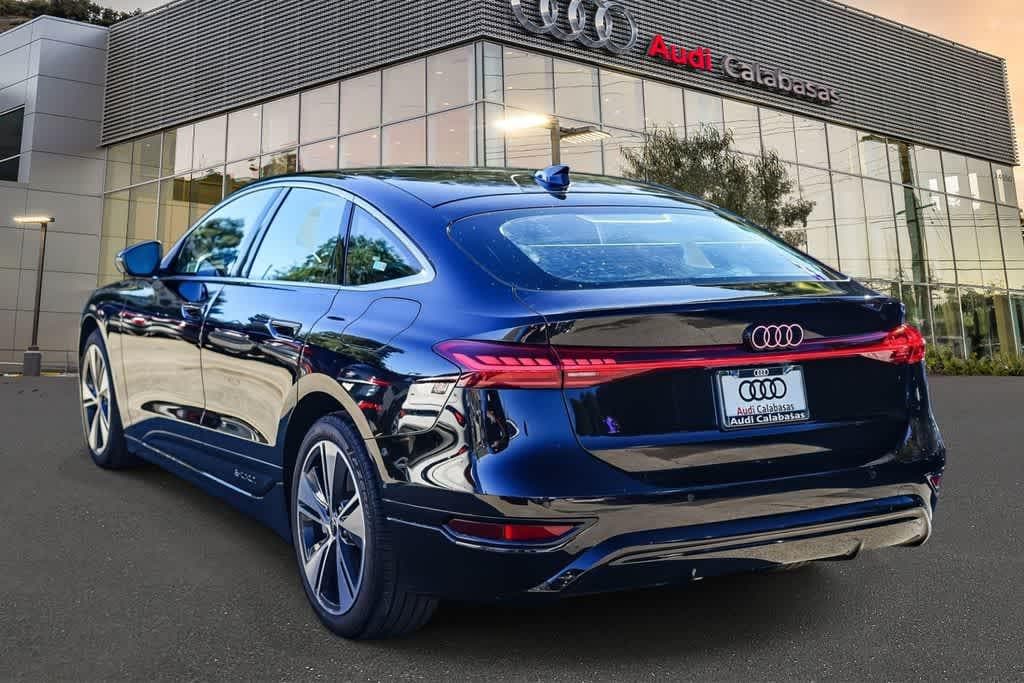 2025 Audi A6 Sportback e-tron Premium - Photo 2