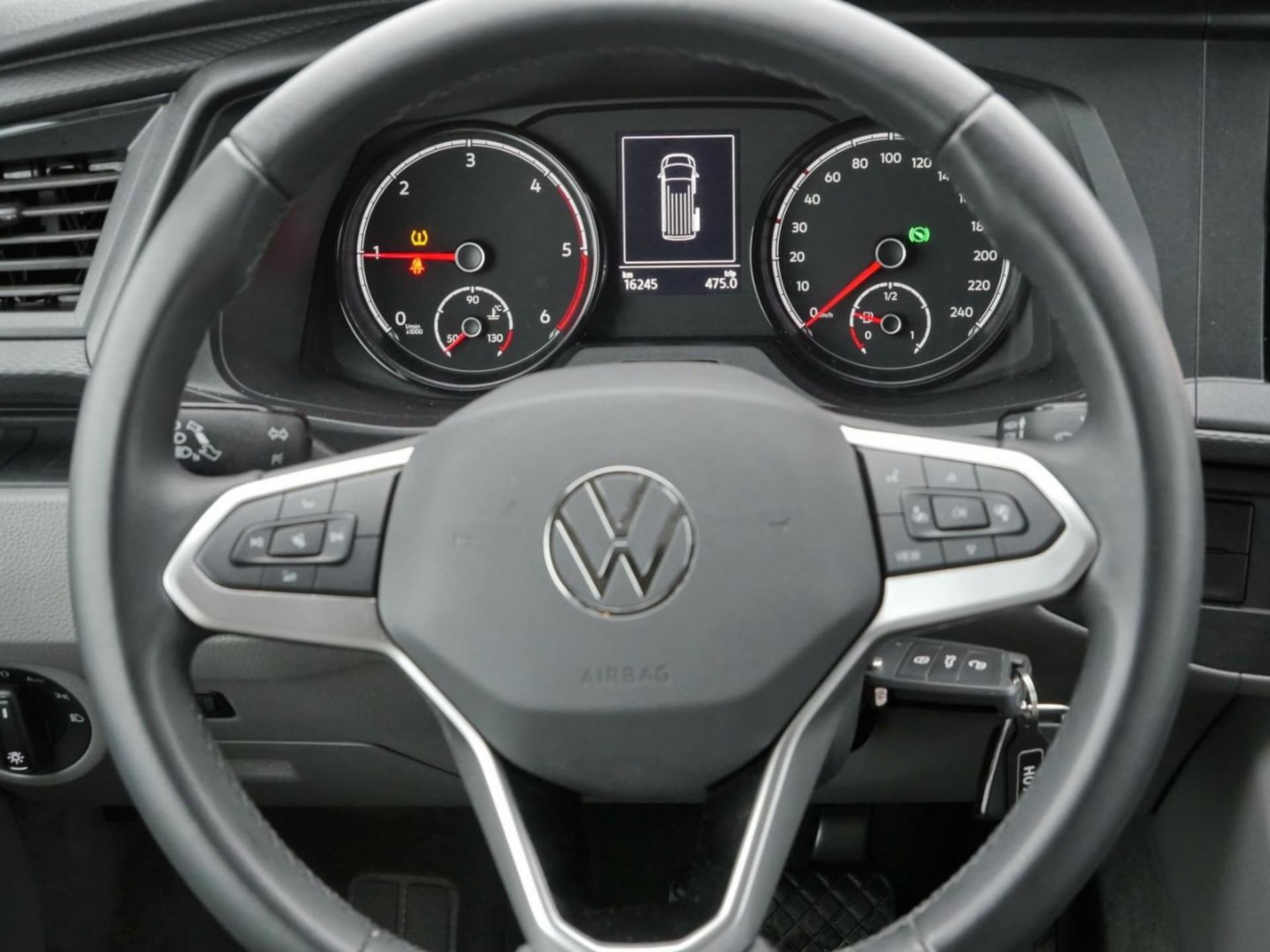 Volkswagen T6.1 California Beach