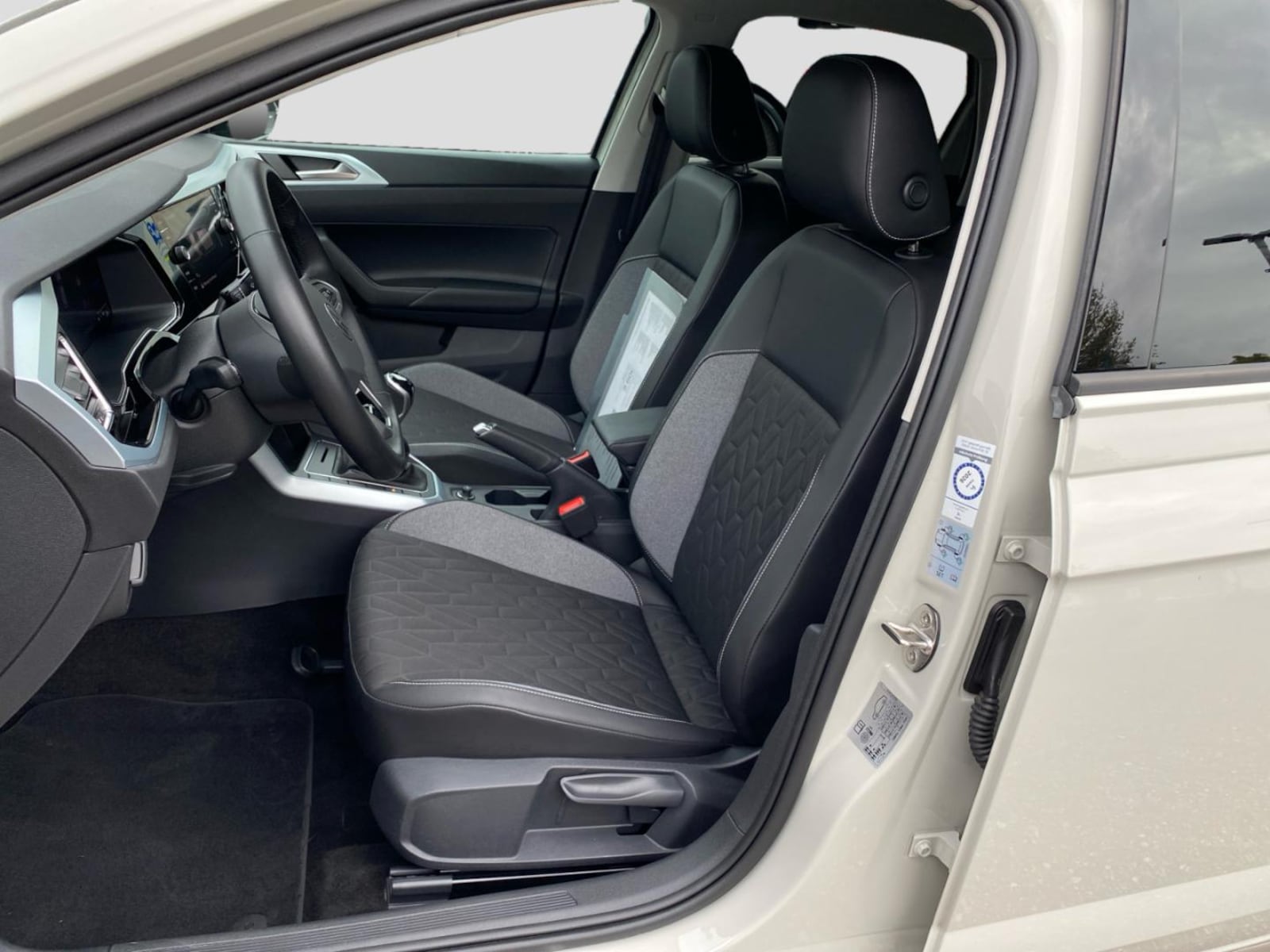 Volkswagen Polo – Bild 9