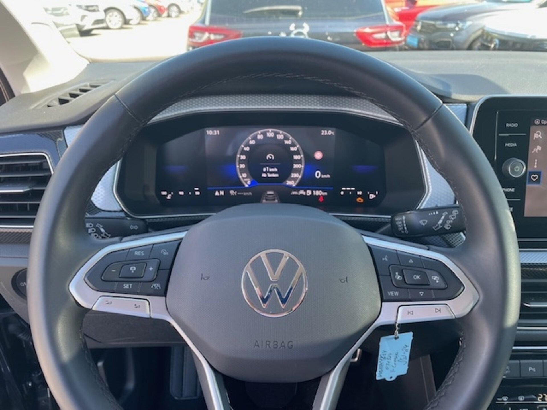 Volkswagen T-Cross Life