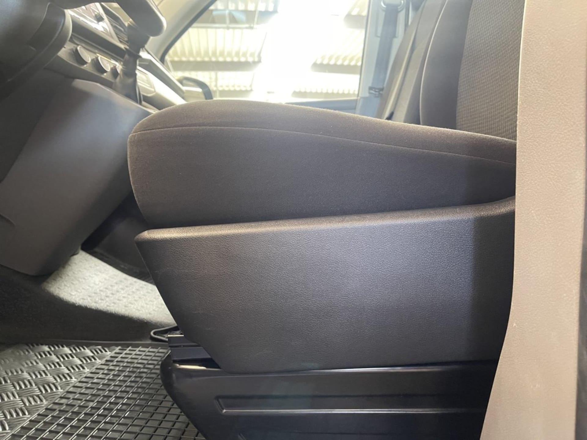 Volkswagen T6.1 Transporter Kasten kurzer Radstand
