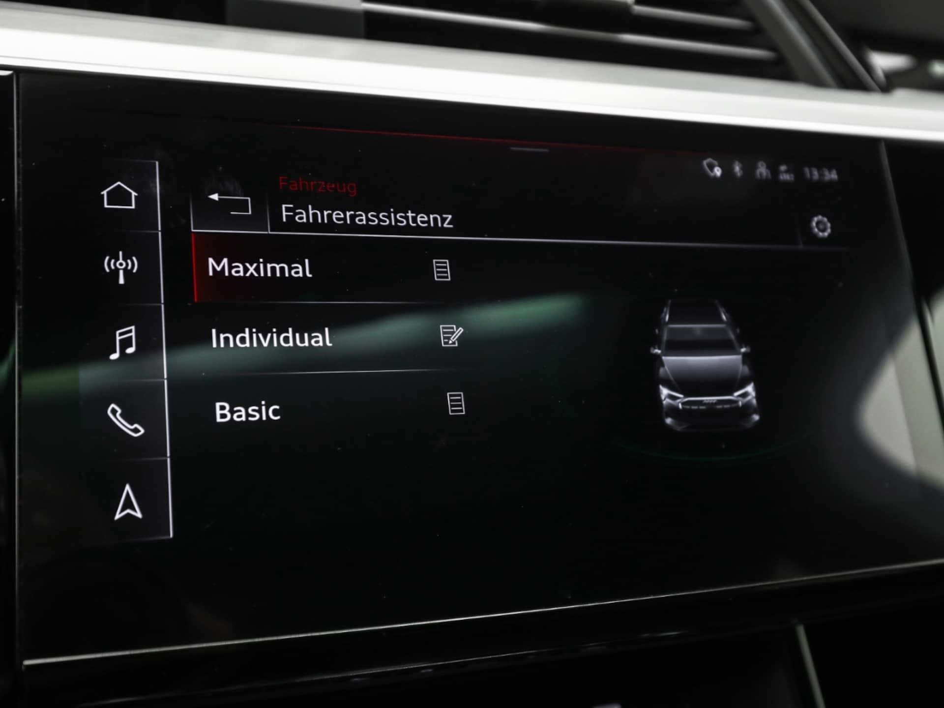 Audi Q8 e-tron S line