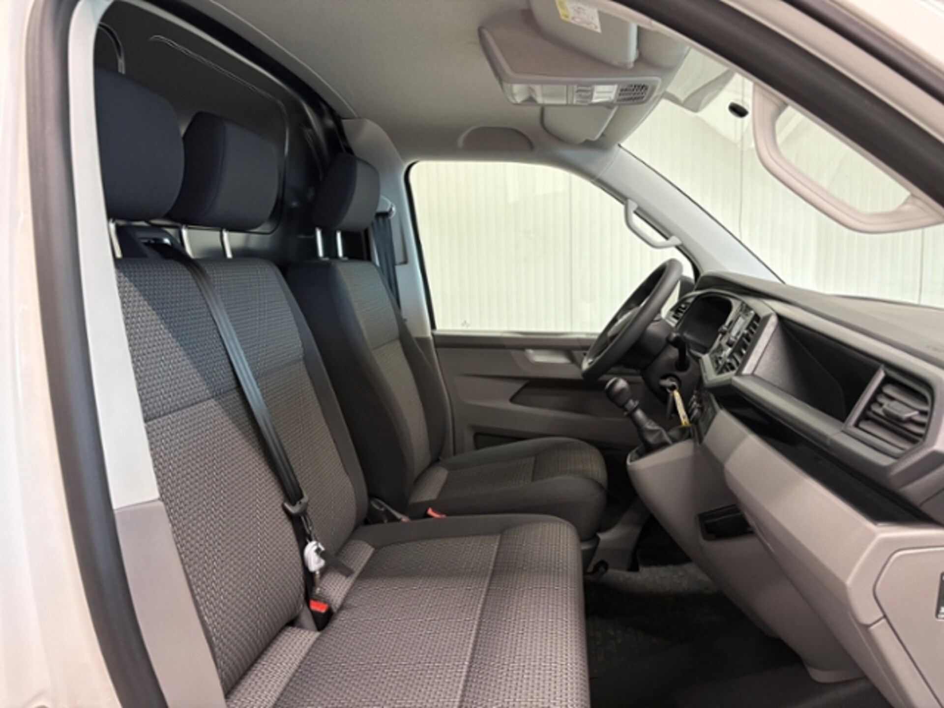 Volkswagen T6.1 Transporter Kasten kurzer Radstand
