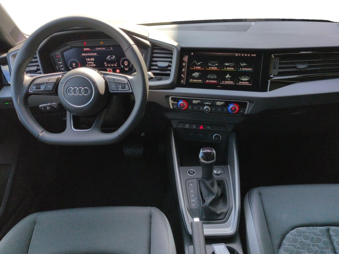 Bild über Audi A1 Sportback S line 30 TFSI S tronic - für weitere Informationen kontaktieren Sie den Audi Partner