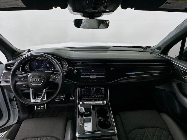 2023 Audi SQ7