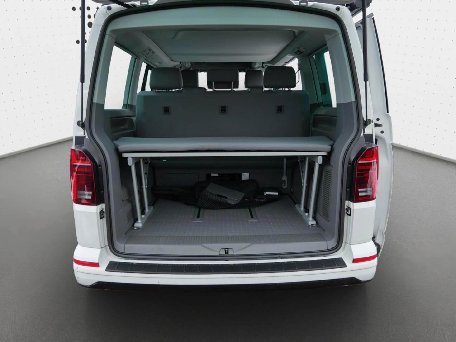 Volkswagen T6.1 California Beach