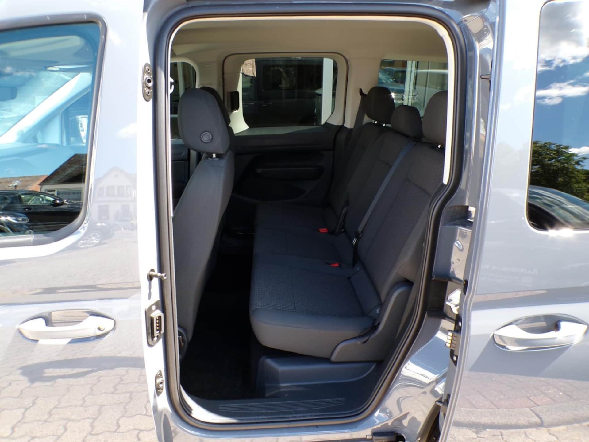 Volkswagen Caddy Basis-Modell