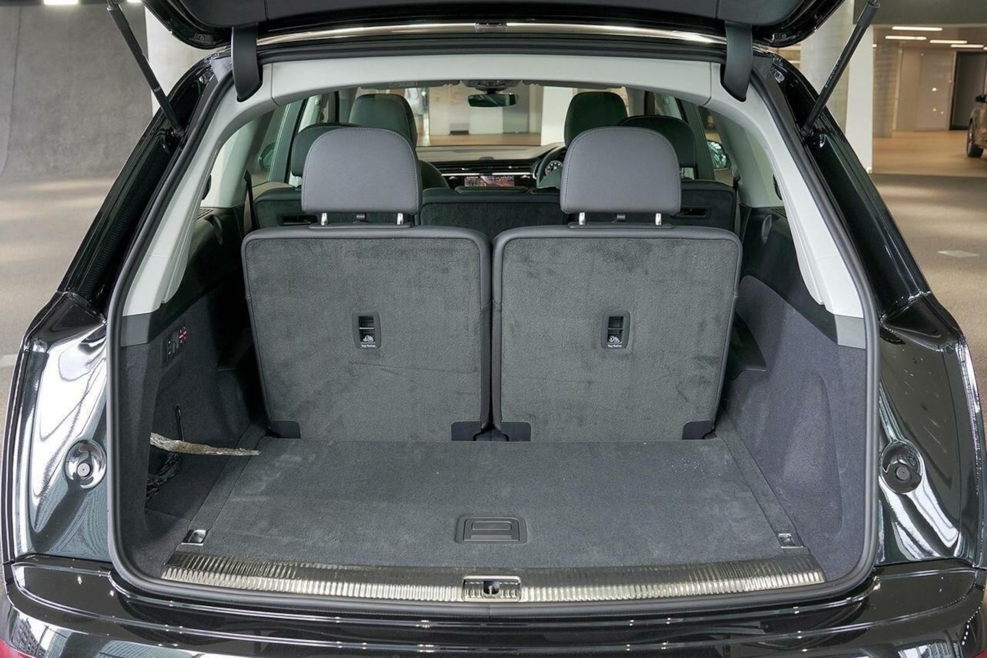 Image about Audi Q7 SUV TFSI quattro tiptronic