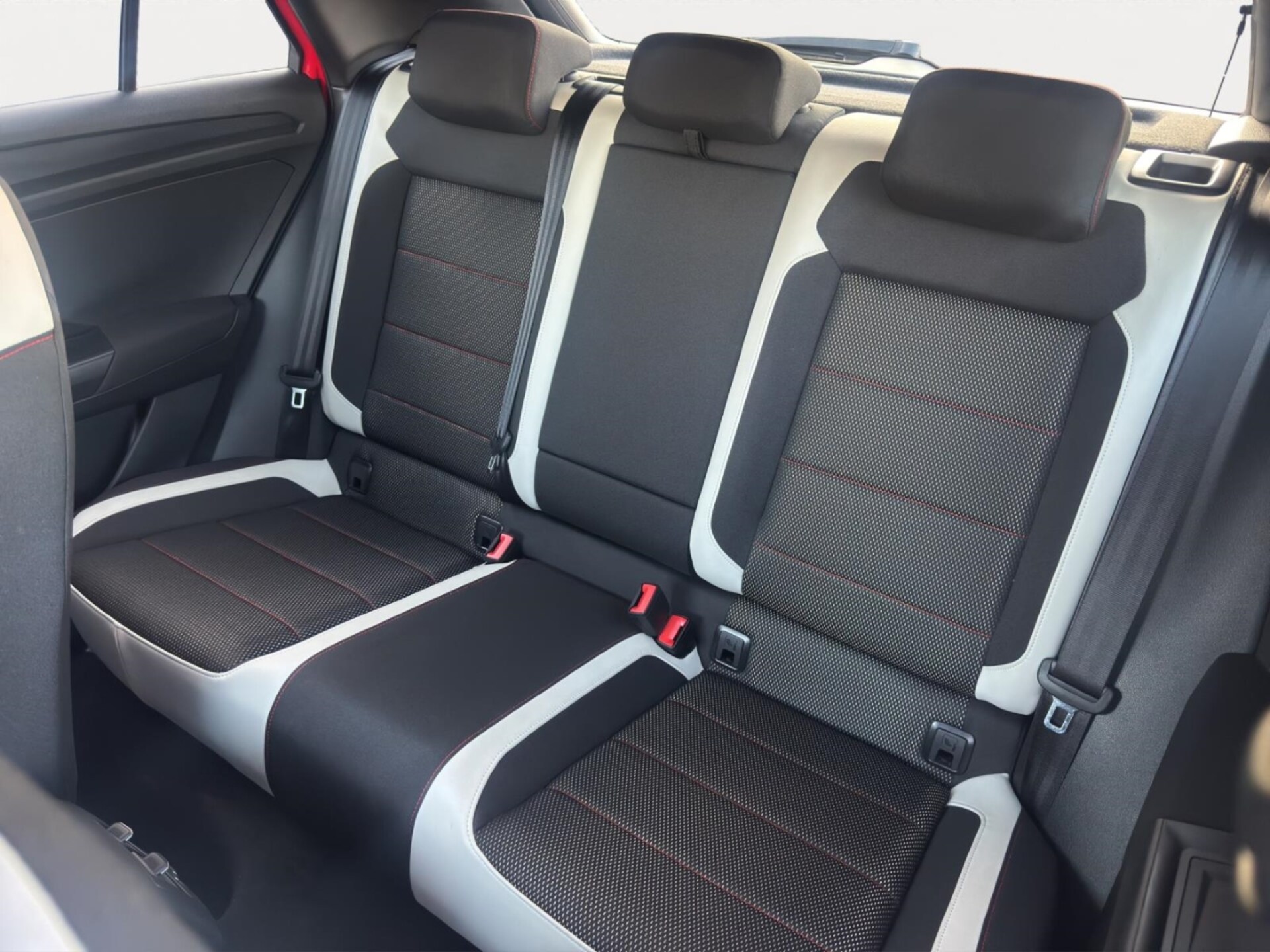 Volkswagen T-Roc Sport
