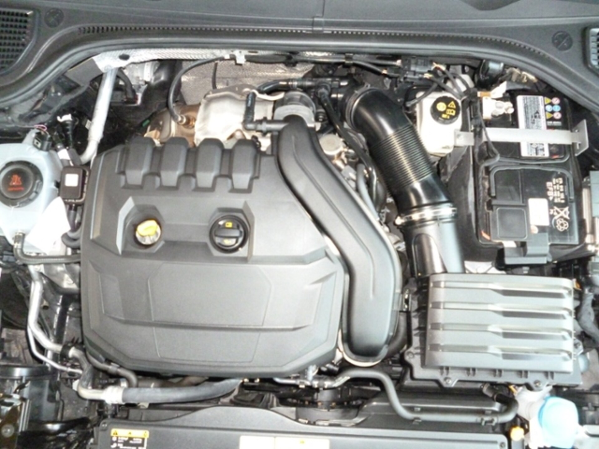Volkswagen Golf Active