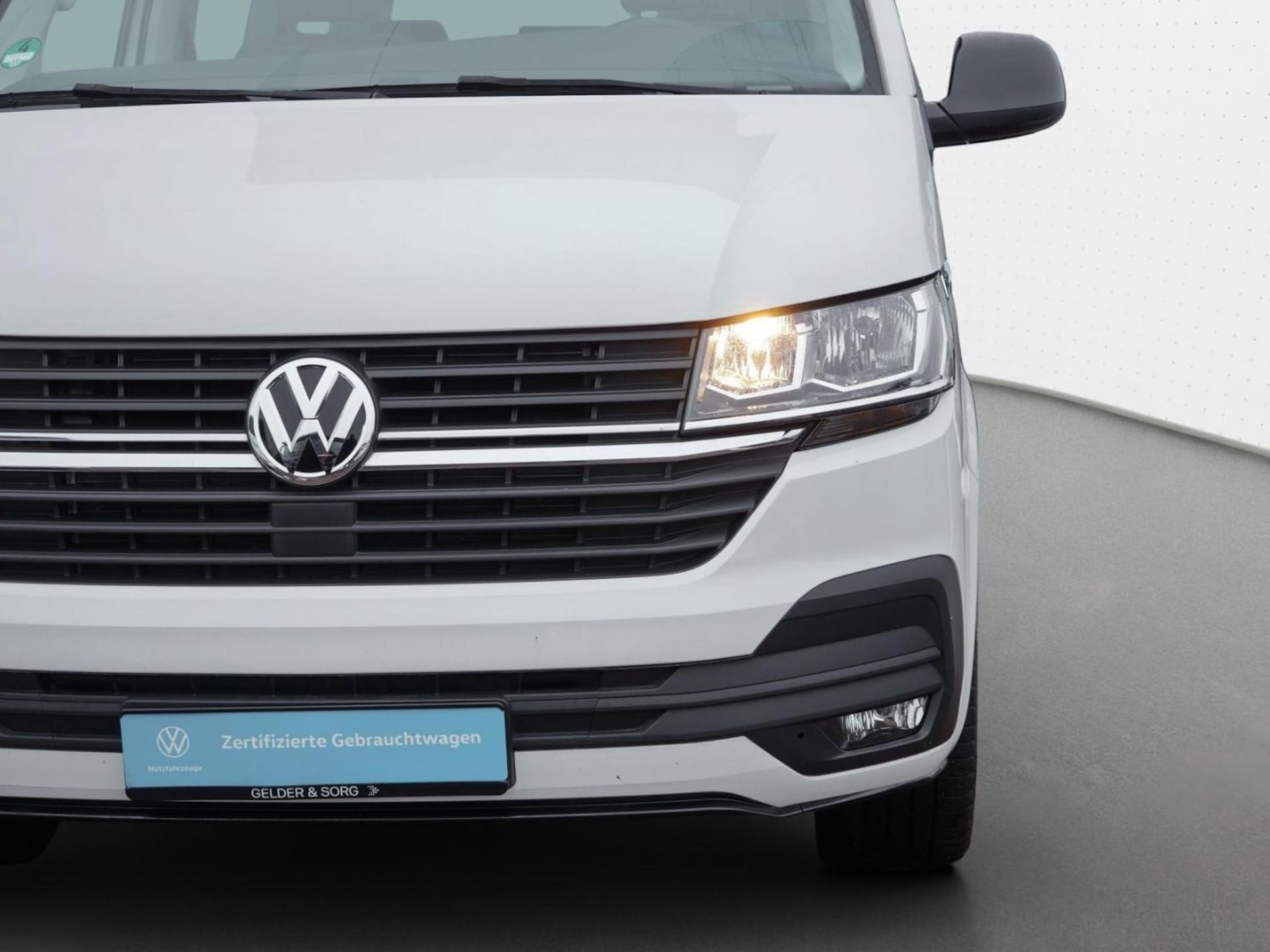 Volkswagen T6.1 California Beach