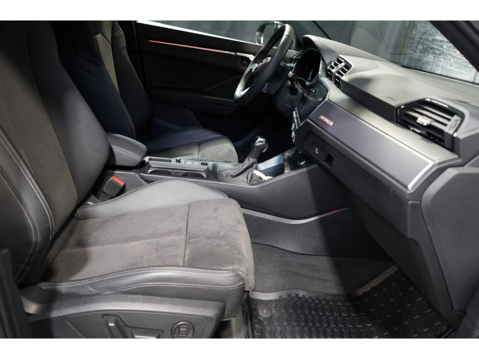 Audi Q3 Sportback S line