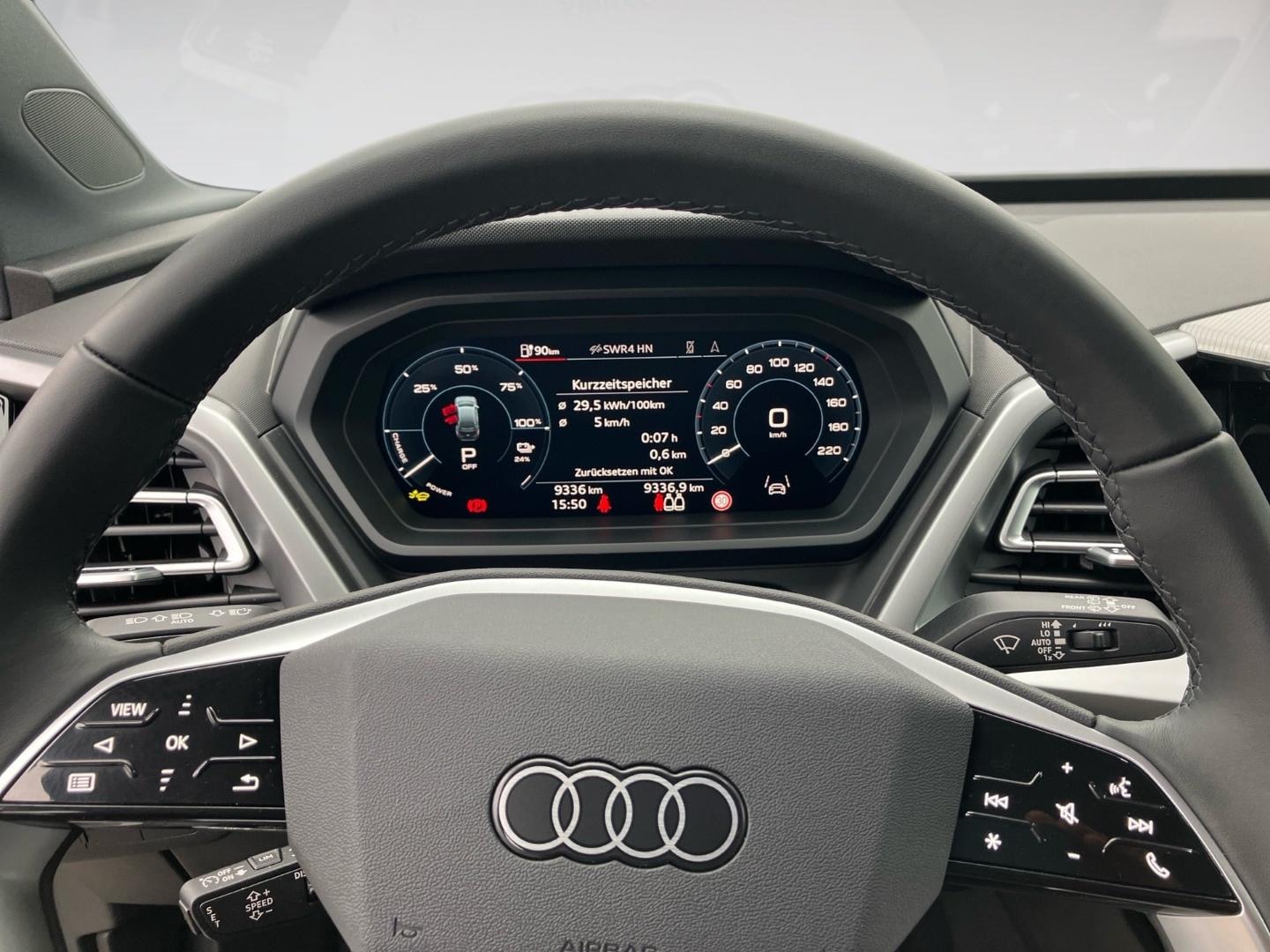 Bild über Audi Q4 e-tron 40 e-tron - für weitere Informationen kontaktieren Sie den Audi Partner
