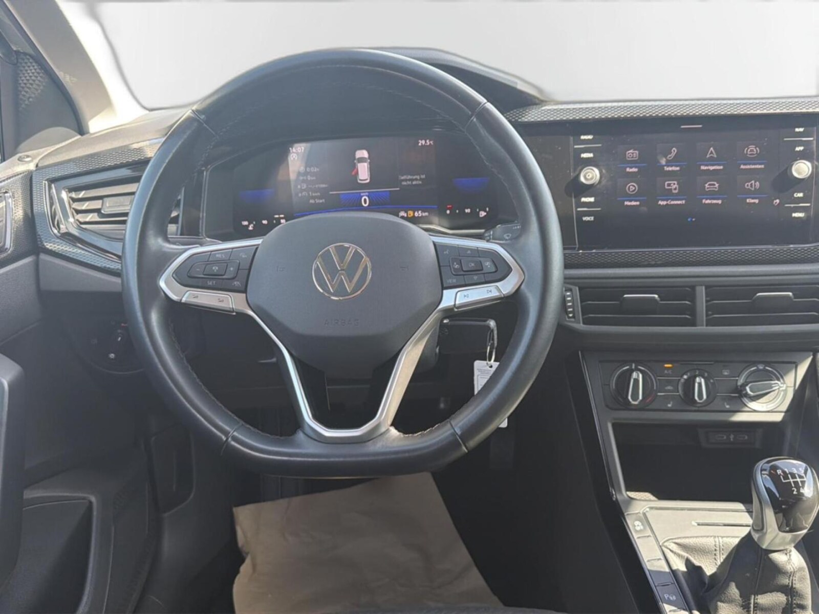 Volkswagen Polo – Bild 11
