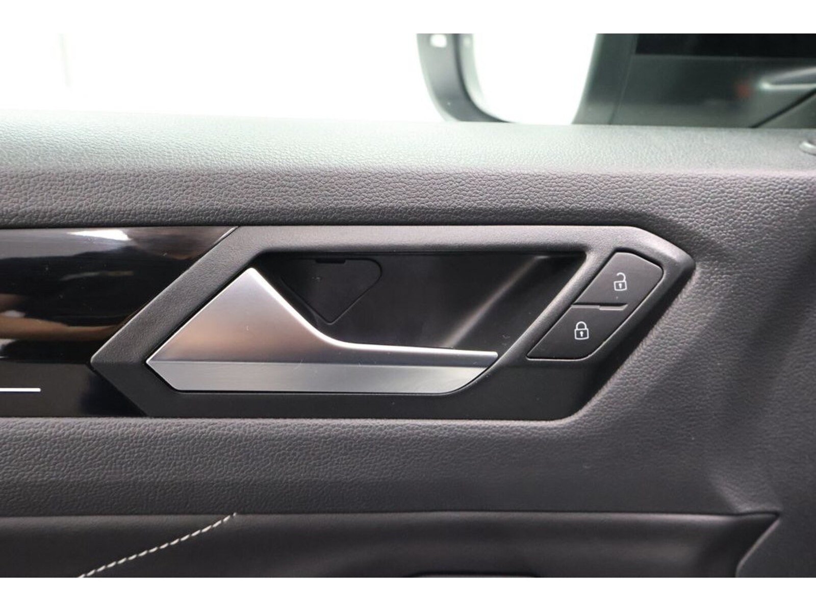 Volkswagen T-Roc – Bild 21