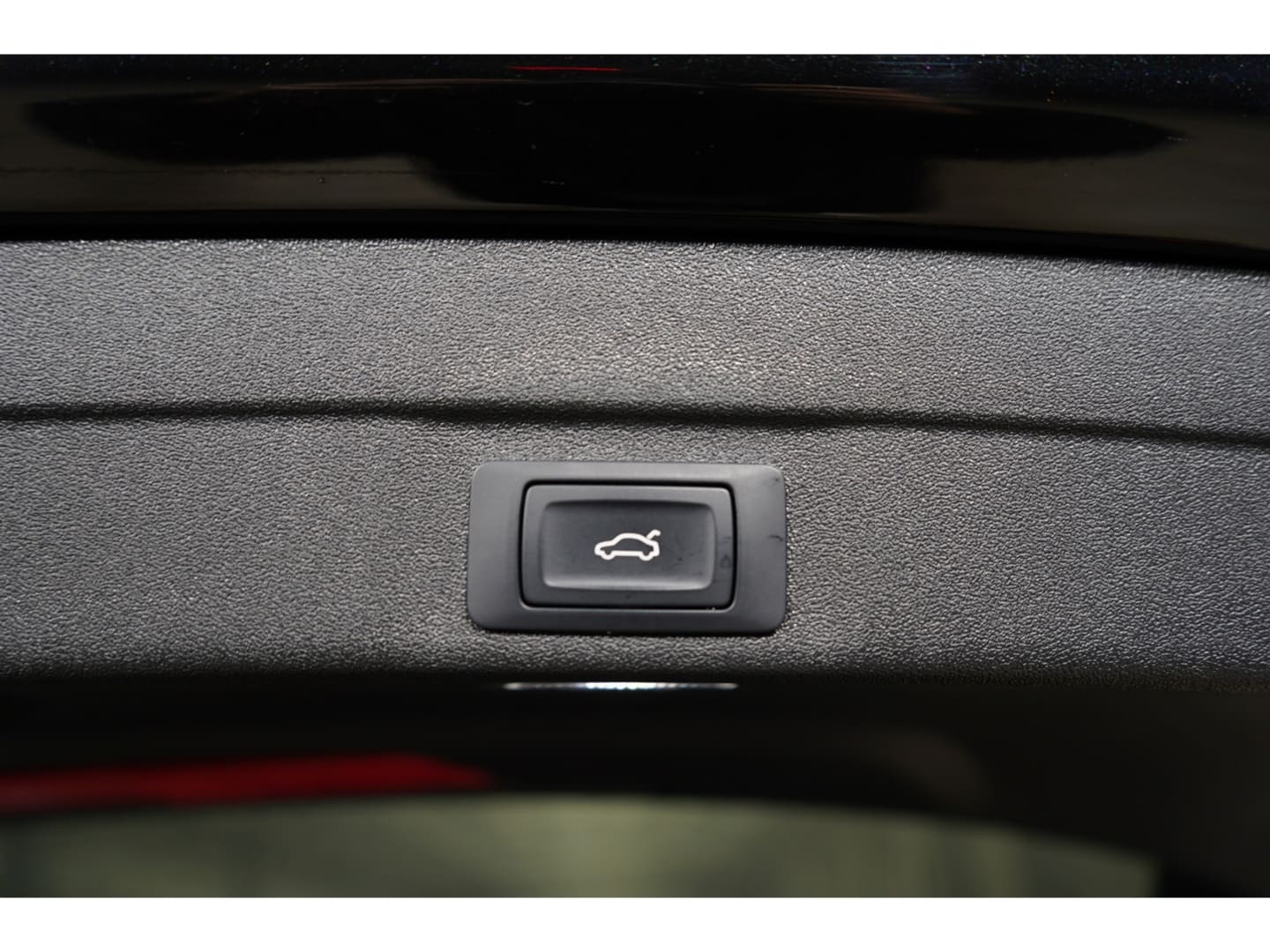 Bild über Audi A5 Avant TFSI 110 kW S tronic - für weitere Informationen kontaktieren Sie den Audi Partner