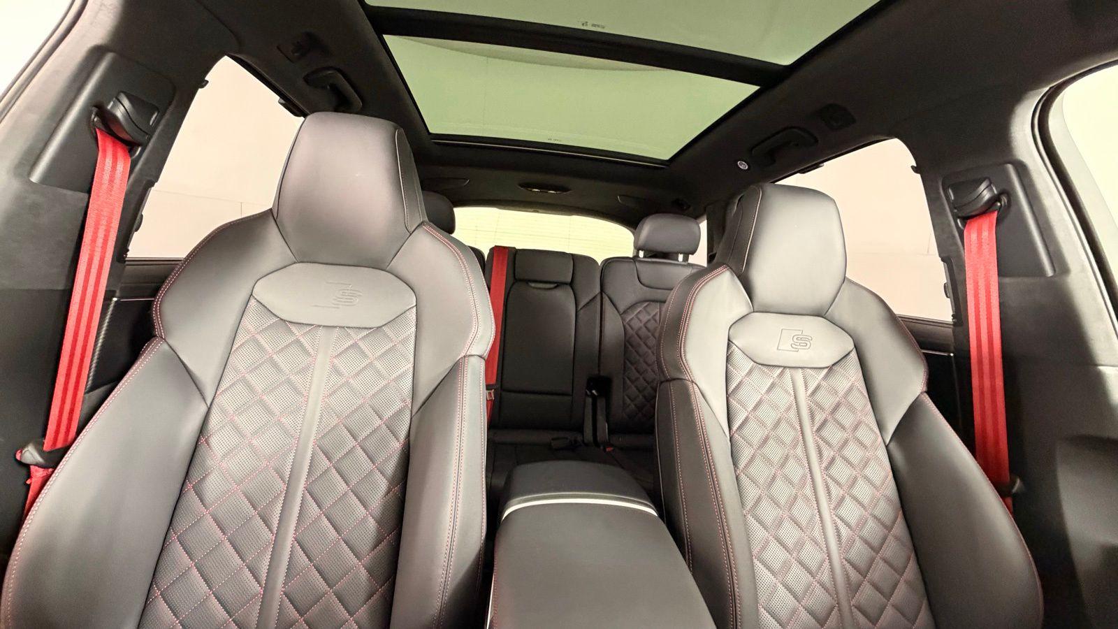 2026 Audi SQ7 Prestige - Photo 14