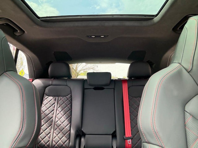 2026 Audi SQ8 Prestige - Photo 36