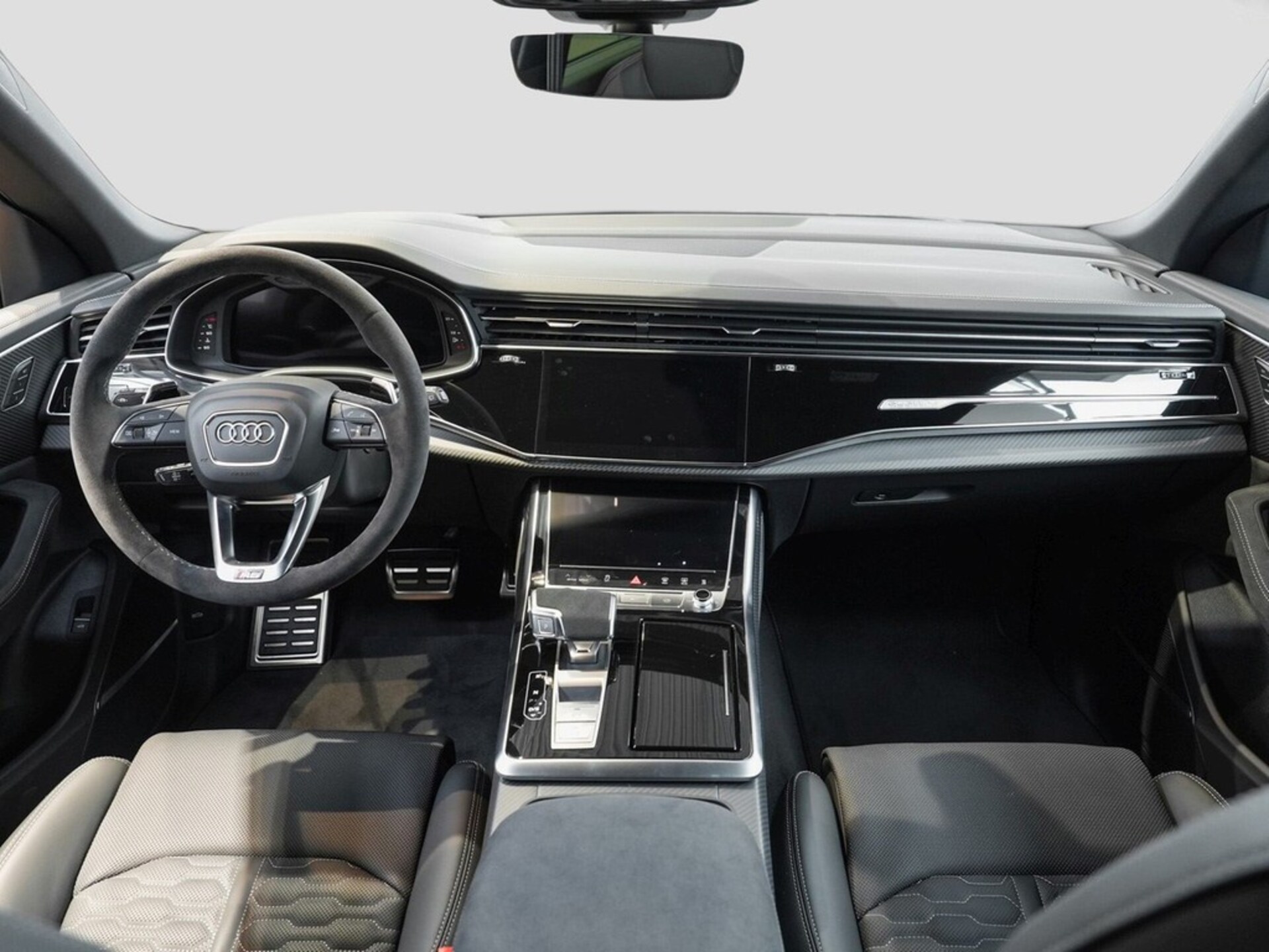 Audi RS Q8 SUV performance